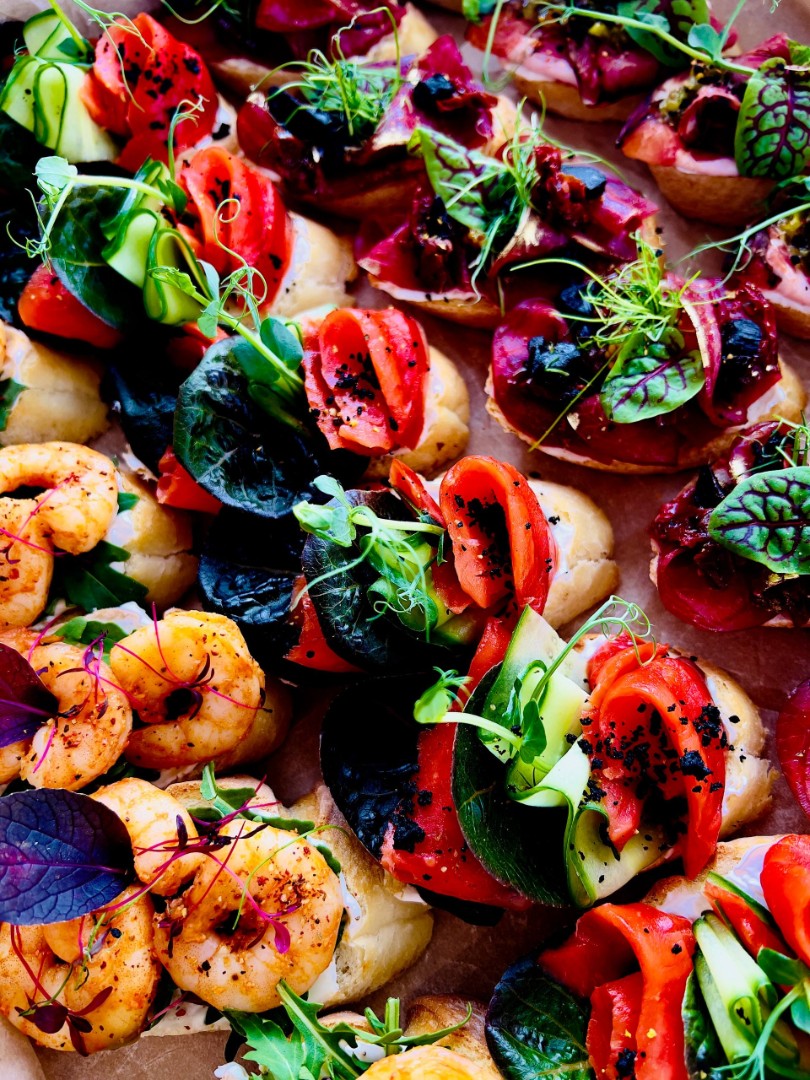 Эстетика Вкуса Van Gogh: авторские закуски и гастробоксы для любых мероприятий